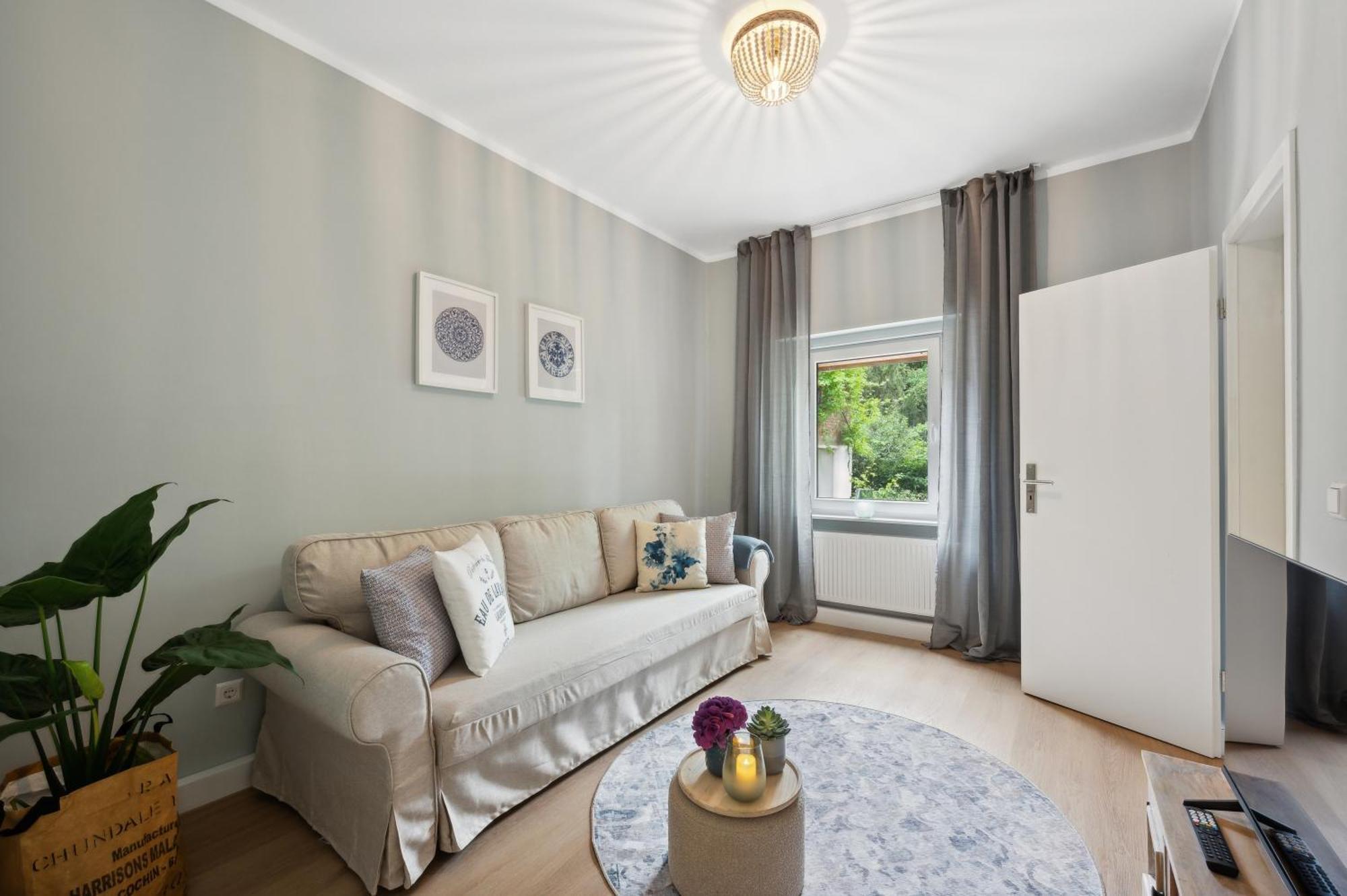Altstadt Apartment Am Wasser Mit Parkplatz Und Riesigem Garten Bad Kreuznach Exterior photo